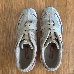 Vintage Deisel shoes. Tan and red size 9.5 women. Leather